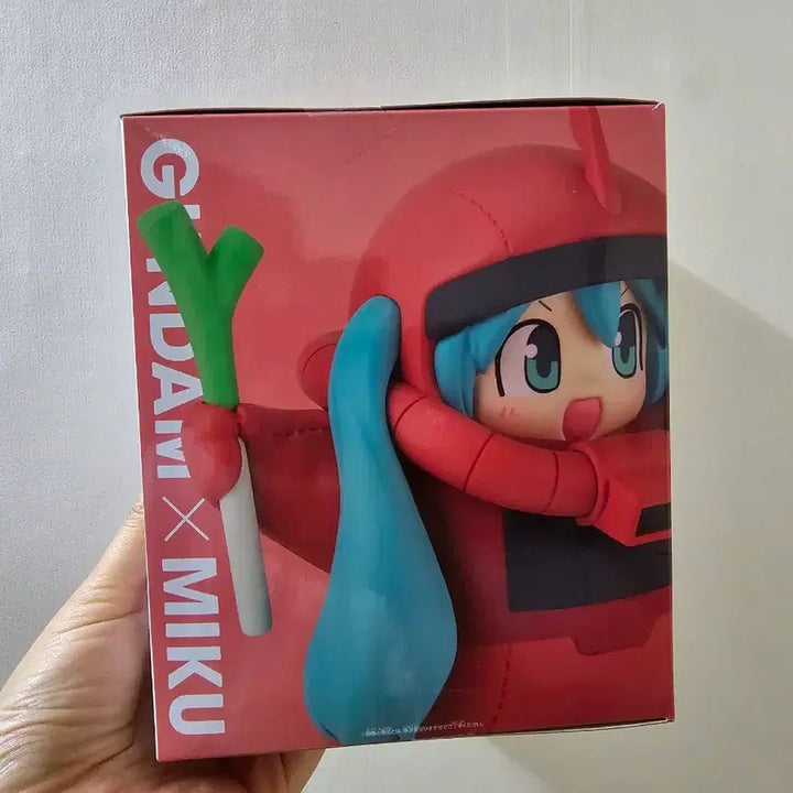 [BUNJANG] Gundam 45th Anniversary Hatsune Miku Char&
