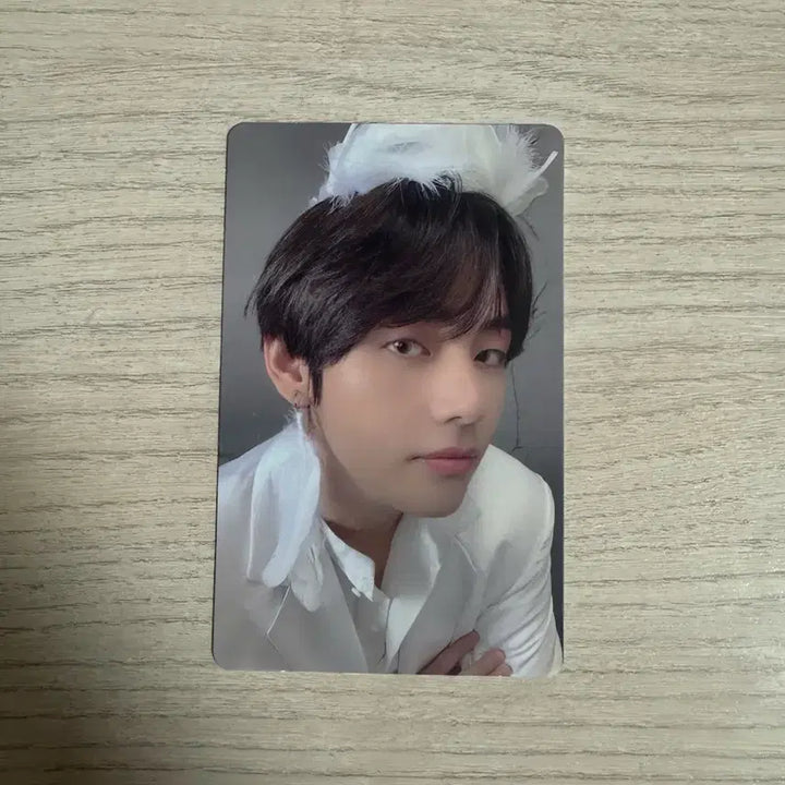 [BUNJANG] BTS MAP OF THE SOUL: 7 Album V Photocard / 방탄소년단 MAP OF THE SOUL 7 앨범 뷔 포카