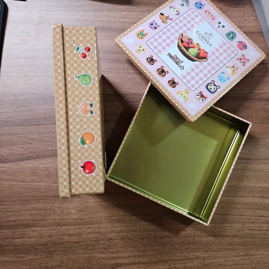 [BUNJANG] Godiva x Animal Crossing Collaboration Chocolate Tin Case / 고디바 동물의 숲 콜라보 초콜릿 틴케이스 틴케 동숲 굿즈 보관함 통