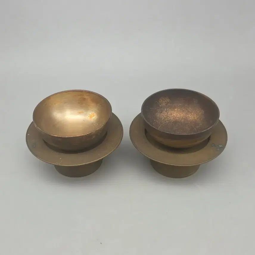 [BUNJANG] Antique Korean Brass Cup Saucer Set (Set of 2) / 골동품 연대좋은 유기 잔찬대 2벌 잔탁 놋쇠