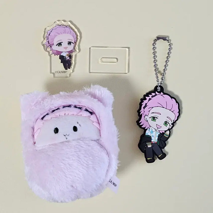 [BUNJANG] Wind Breaker Kiryu Set - Mini Acrylic Stand, Tapinui, Keyring / 일괄) 윈드브레이커 윈브레 키류 타피누이 미니 아크릴 스탠드 키링 세트