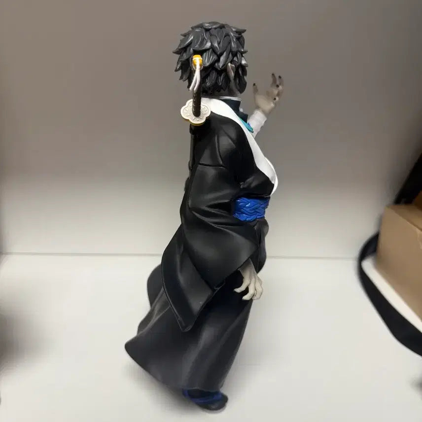[BUNJANG] Demon Slayer Zenitsu B Prize Figure / 이치방쿠지 카이가쿠 B상 박스O