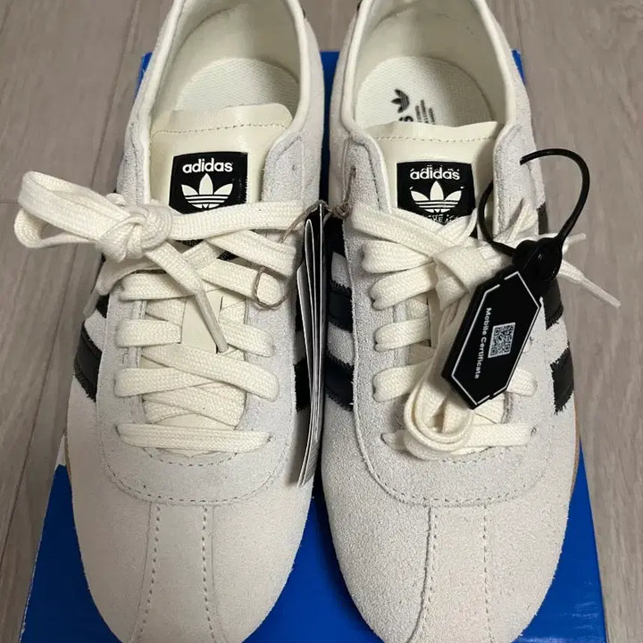 [BUNJANG] Adidas Tokyo Off-White Core Black / 아디다스 도쿄 오프 화이트 코어 블랙