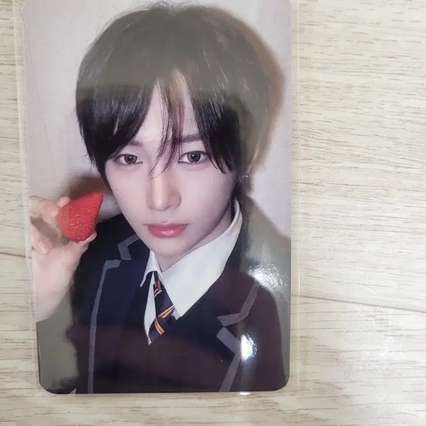 [BUNJANG] Stray Kids ALDI Won Photocard / 딸기 알디원 안신