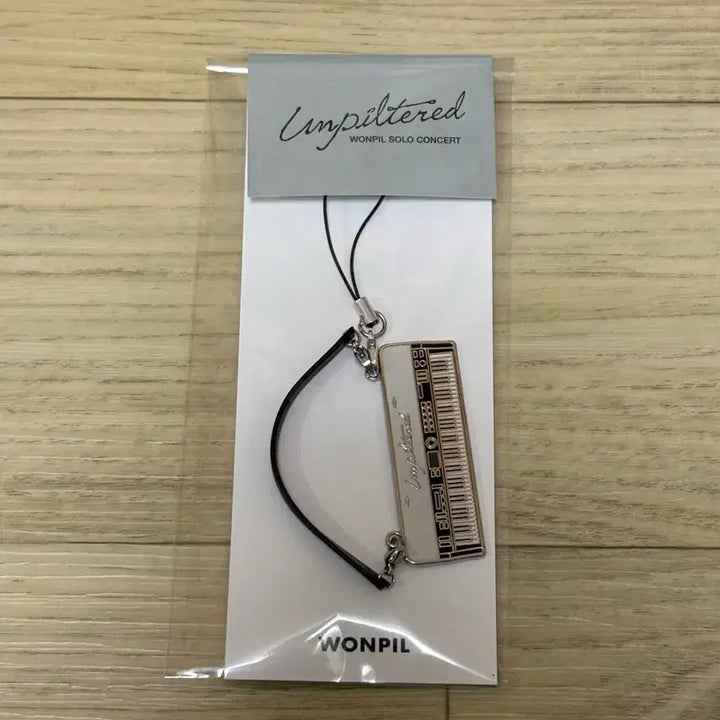 [BUNJANG] Day6 Wonpil Unfiltered Keychain (Sealed) / [미개봉] 데이식스 원필 Unfiltered 키링