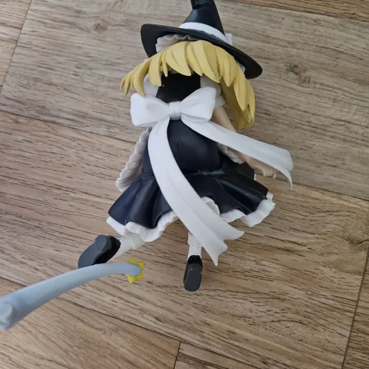 [BUNJANG] Touhou Project Marisa Kirisame Figure / 동방프로젝트 마리사 피규어 노박스 노발판