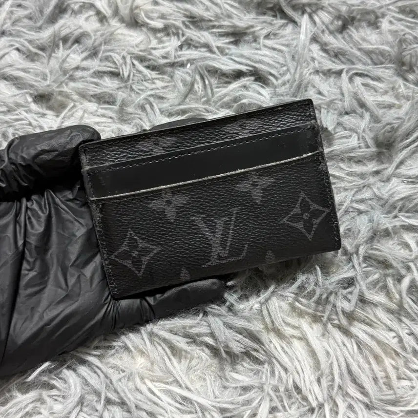 [SOLD OUT] 루이비통 모노그램 이클립스 카드지갑