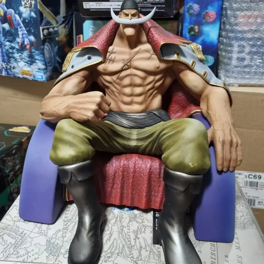 [BUNJANG] One Piece Whitebeard Archive Collection Seated Figure / 원피스 흰수염 아카이브컬렉션 좌상 피규어