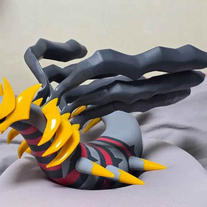 [BUNJANG] Pokémon 2008 Ichiban Kuji Giratina Figure / 포켓몬스터 2008 제일복권 기라티나 피규어