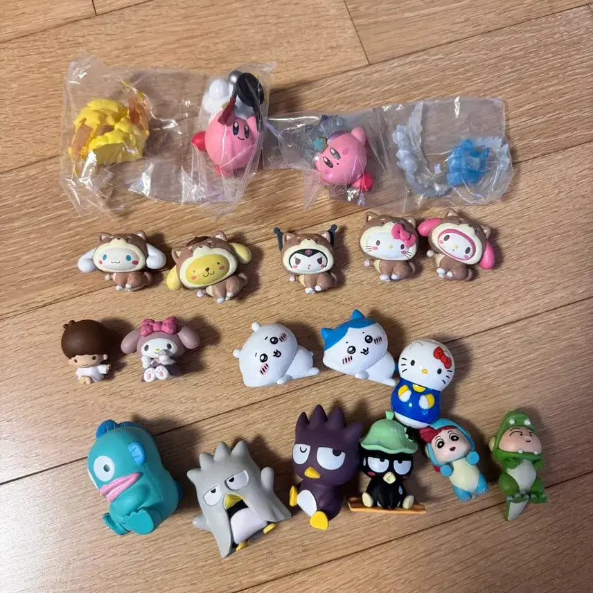 [BUNJANG] Sanrio and Assorted Figures Bundle Set / 피규어 일괄 다 팔아요
