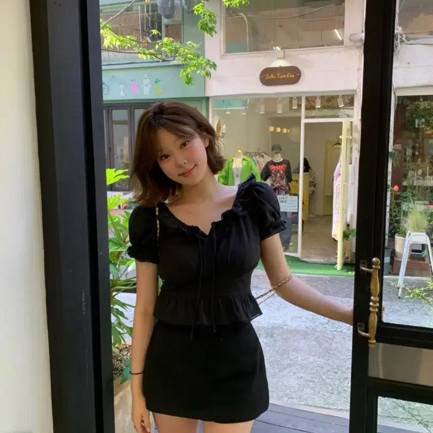 [BUNJANG] Sover Socie Robie Blouse / 소버샵 로지블라우스