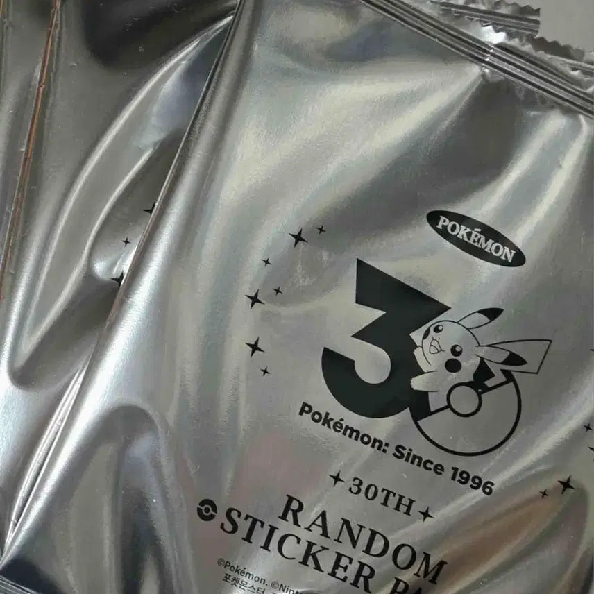[SOLD OUT] [한정판]포켓몬 30주년 스티커 미개봉 30팩!!