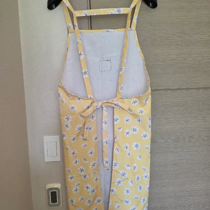 [SOLD OUT] 데이지 앞치마