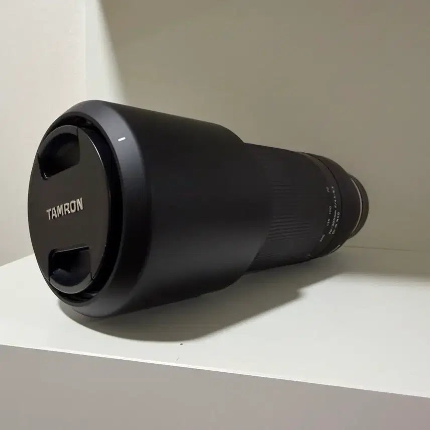 [BUNJANG] Tamron 70-300mm F/4-5.6 Di III RXD Lens / 탐론 70-300mm F/4-5.6 Di III RXD 렌즈
