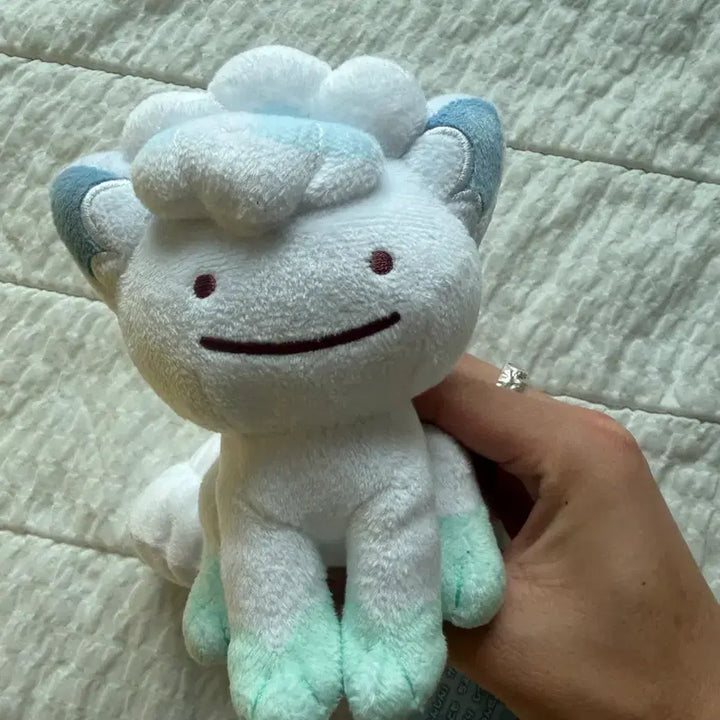 [BUNJANG] Pokemon Alolan Sandshrew Transformation Metamon Plush / 변신메타몽 알로라식스테일인형 판매합니다 성수메타몽