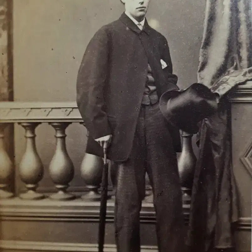 [BUNJANG] 19th Century Victorian Era Gentleman Photographs (3 Pcs) / 19세기 1800년대 앤틱 사진 빅토리아 시대 사진 3장