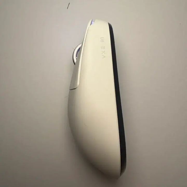 [BUNJANG] BaoRuoPot VXE Dragonfly R1 Wireless Mouse Star Flash Edition / (방울팟)브이엑스이 드래곤플라이 R1 무선 마우스 스타 플래시 에디션