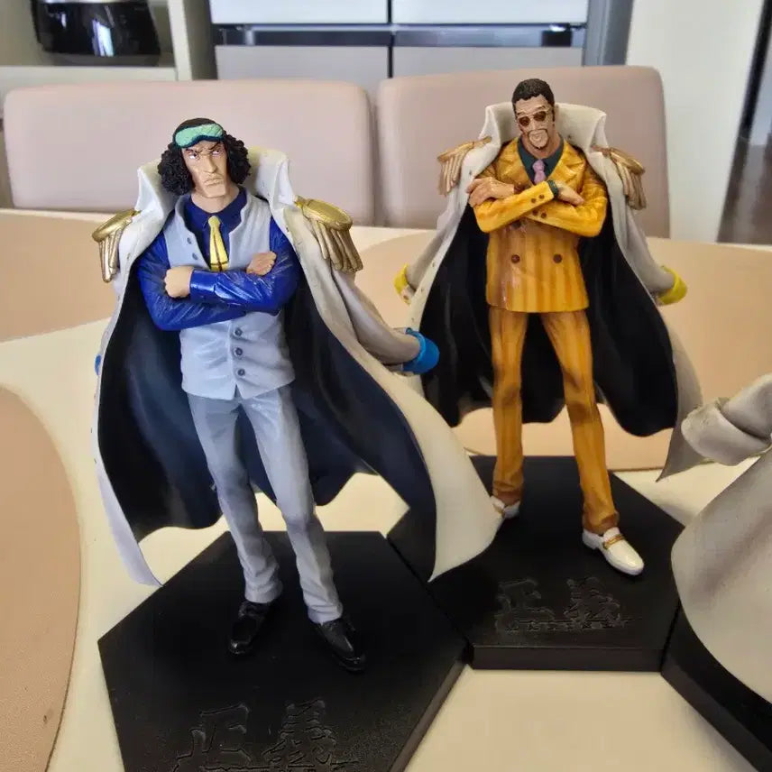 [BUNJANG] One Piece Four Emperors Banpresto Figures Set of 4 / 원피스 4대장 반프 피규어 4종 (100%정품/박스x)