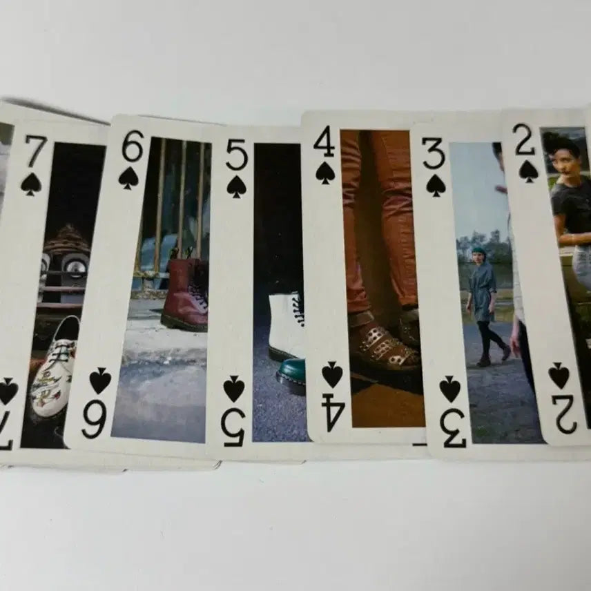 [BUNJANG] Dr. Martens Trump Cards / 닥터마틴 트럼프 카드