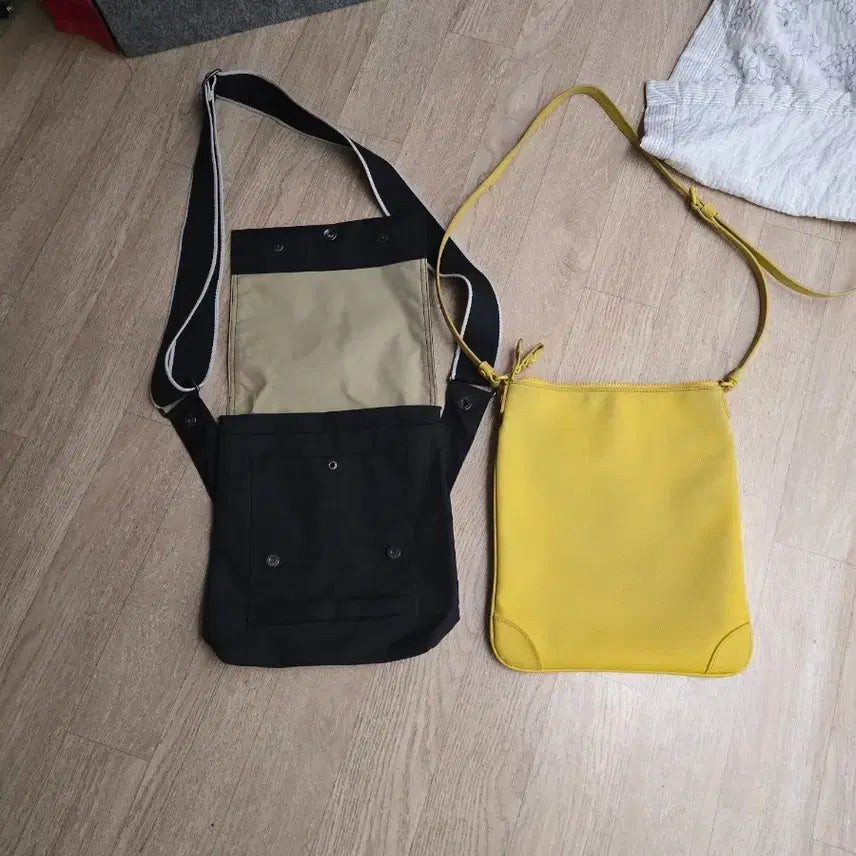 [BUNJANG] Lacoste Cross Bag / 라코스테크로스2점