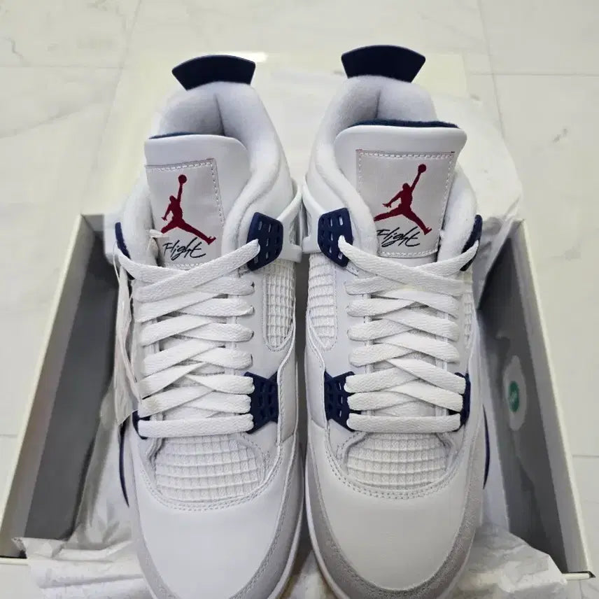 [BUNJANG] Nike SB Jordan 4 Navy US 8.5 / [265] 나이키 SB 조던4 네이비
