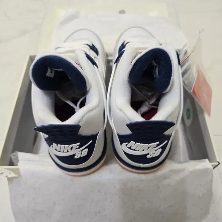[BUNJANG] Nike SB Jordan 4 Navy US 8.5 / [265] 나이키 SB 조던4 네이비