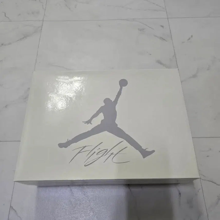 [BUNJANG] Nike SB Jordan 4 Navy US 8.5 / [265] 나이키 SB 조던4 네이비