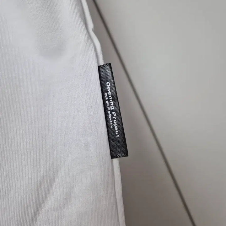 [SOLD OUT] 새상품)무신사 오프닝 프로젝트 반팔티 화이트