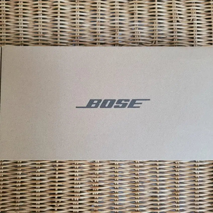 [SOLD OUT] 보스 헤드폰 거치대 보스QC울트라2 헤드폰 거치대