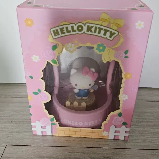 [BUNJANG] New Hello Kitty Planter with Seeds / 키티화분새상품