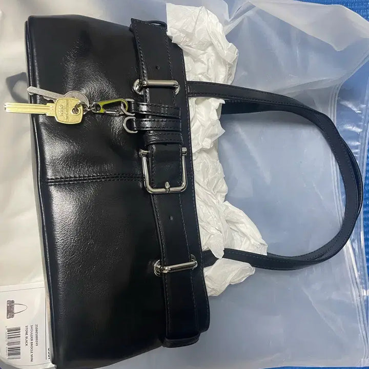 [SOLD OUT] OSOI 숄더백 블랙