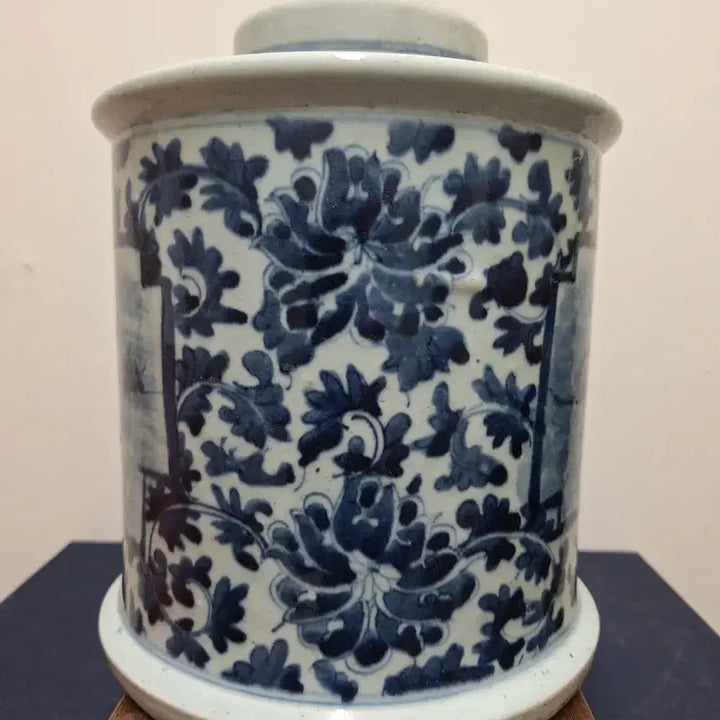 [BUNJANG] Chinese Blue and White Porcelain Tea Caddy with Floral and Scholar Motif / 중국 도자기, 골동품, 청화백자, 화훼고사도차호