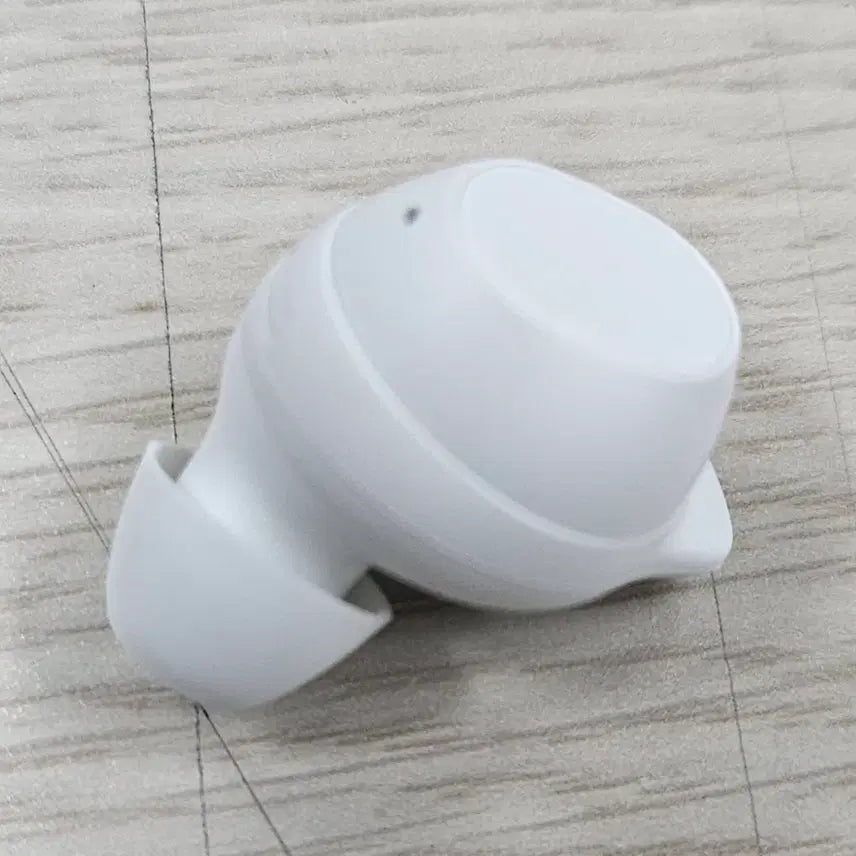 [BUNJANG] Samsung Galaxy Buds FE White Earbuds / 갤럭시 버즈 FE 화이트