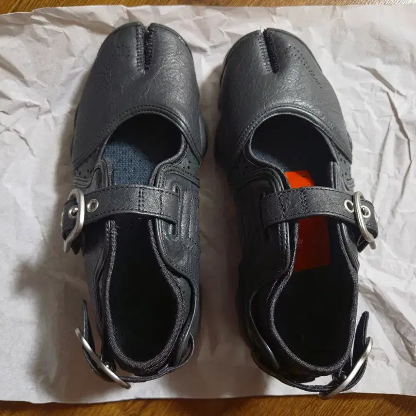 [BUNJANG] Nike Air Rift Anthracite Metallic Silver (W) 240 / (W) 나이키 에어 리프트 앤트러사이트 앤 메탈릭 실버 240