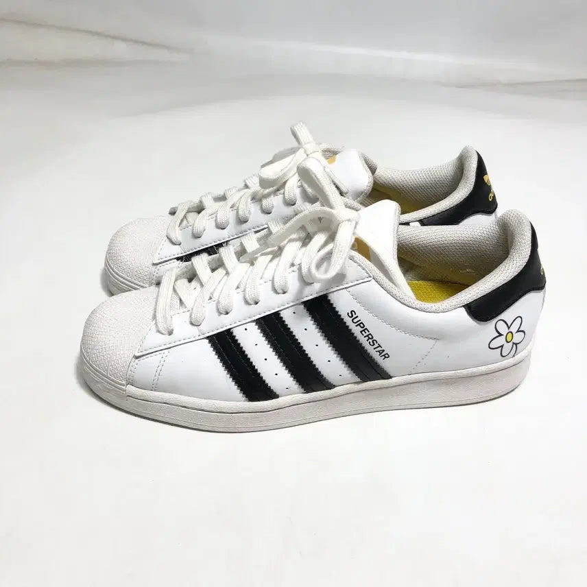 [SOLD OUT] 아디다스 x 디즈니 슈퍼스타 250