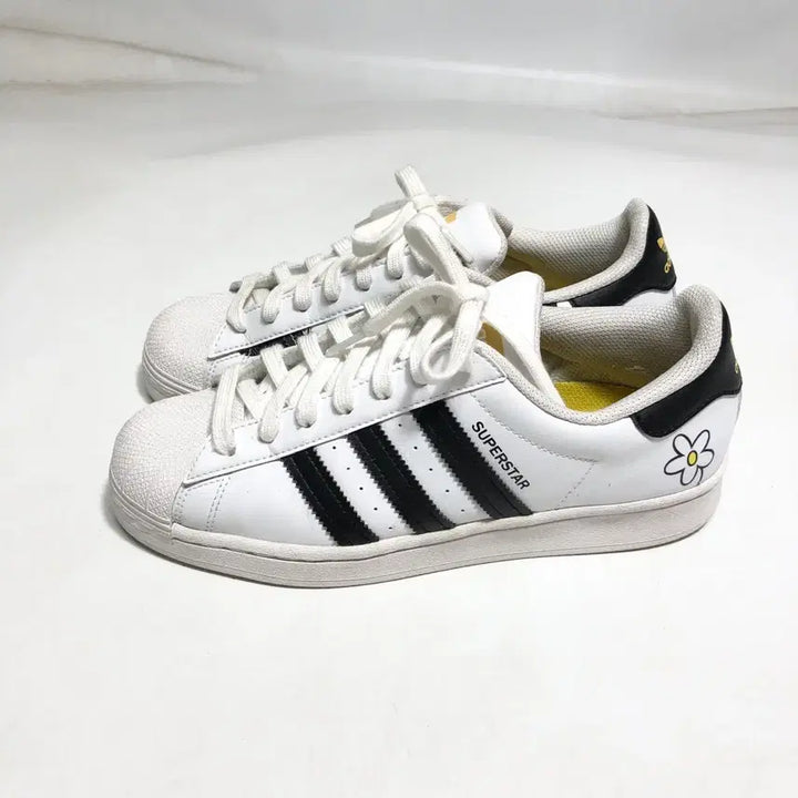 [SOLD OUT] 아디다스 x 디즈니 슈퍼스타 250