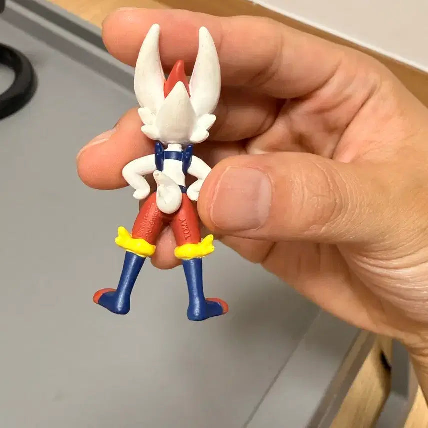 [BUNJANG] Tomy Scorbunny Figure / 포켓몬 에이스번 피규어