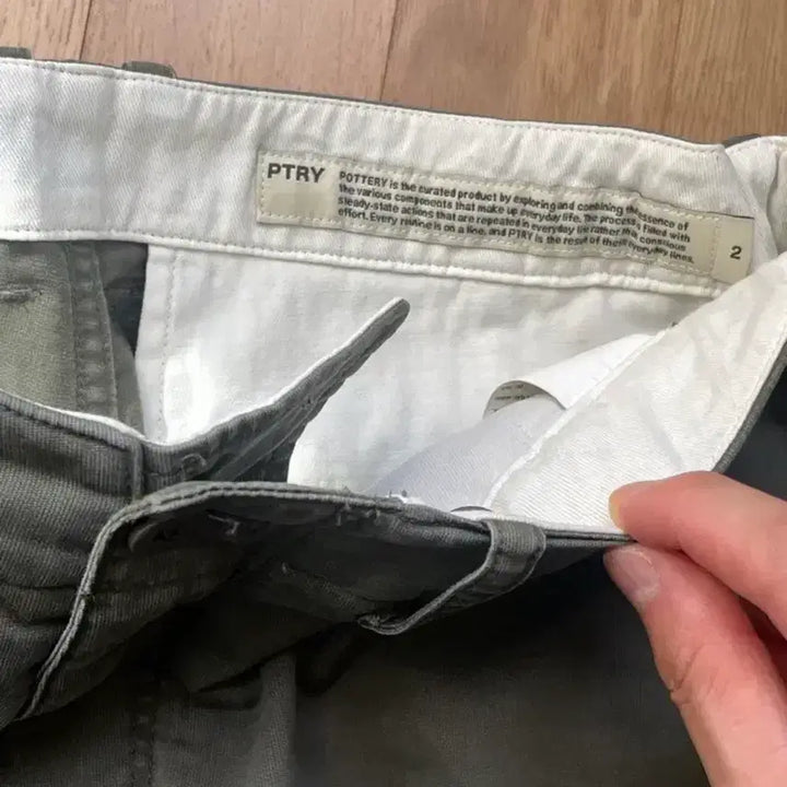 [BUNJANG] Pottery Garment Washed Cargo Pants Olive / (2) 포터리 가먼트워시드 카고 올리브