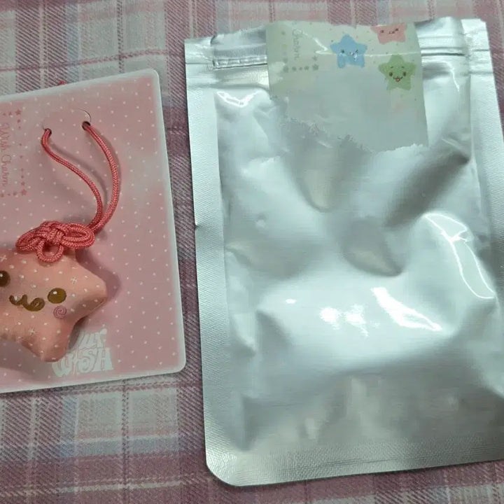 [BUNJANG] NCT WISH Omamori Wish Charm Riku Version / 엔시티위시 오마모리 위시참 리쿠