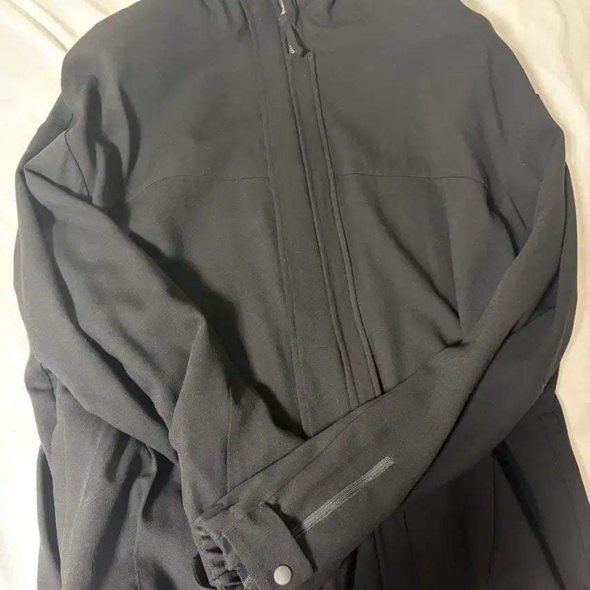 [BUNJANG] Polilu Wool Hooded Jacket Black / 4) 폴리테루 울 후디드 자켓 블랙