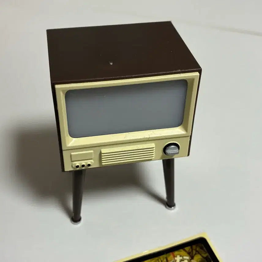[BUNJANG] Retro TV Gacha Miniature / 레트로 티비 가챠