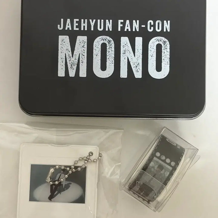 [BUNJANG] Jaehyun Mono Secheck Goods (No Photocard) / 재현 모노 사첵 굿즈 (포카 없음)