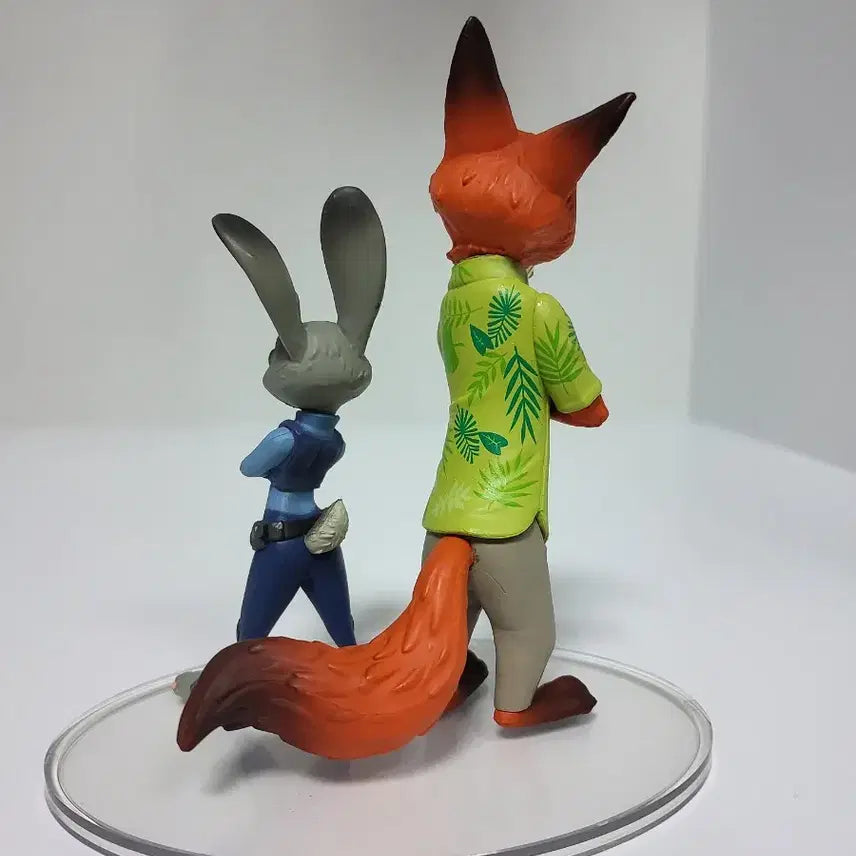 [BUNJANG] Disney Zootopia Nick Wilde &amp; Judy Hopps UDF &amp; Pop Mart Figures Bundle Set / 개봉양품 주토피아 닉 주디 Udf 피규어