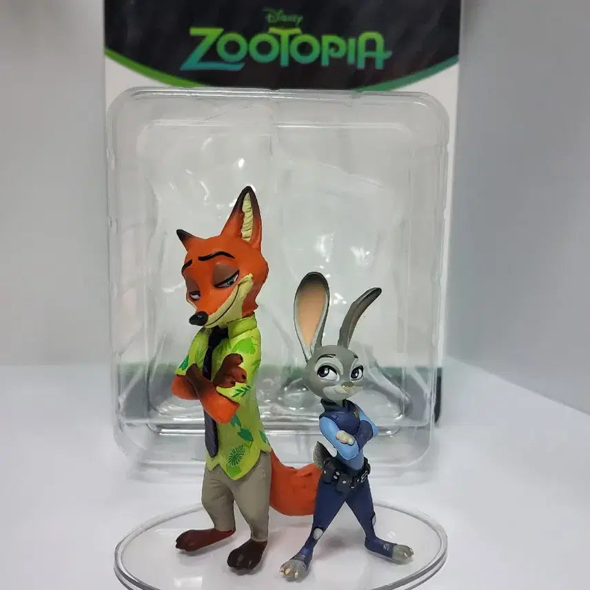 [BUNJANG] Disney Zootopia Nick Wilde &amp; Judy Hopps UDF &amp; Pop Mart Figures Bundle Set / 개봉양품 주토피아 닉 주디 Udf 피규어