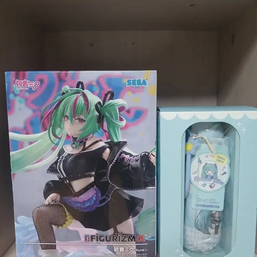 [BUNJANG] Hatsune Miku Punk Figure &amp; Goods Set (Mass Production) / 하츠네 미쿠 펑크 피규어 &amp; 굿즈 세트(양산)