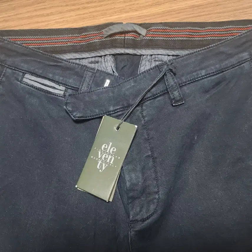 [BUNJANG] Eleventy Navy Chino Pants / 일레븐티 eleventy 네이비 치노 새상품