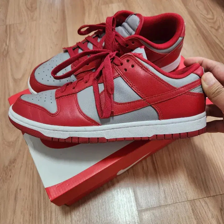 [BUNJANG] Nike Dunk Low "Red &amp; Grey" Sneakers (26.5cm) / 나이키 덩크 로우   265