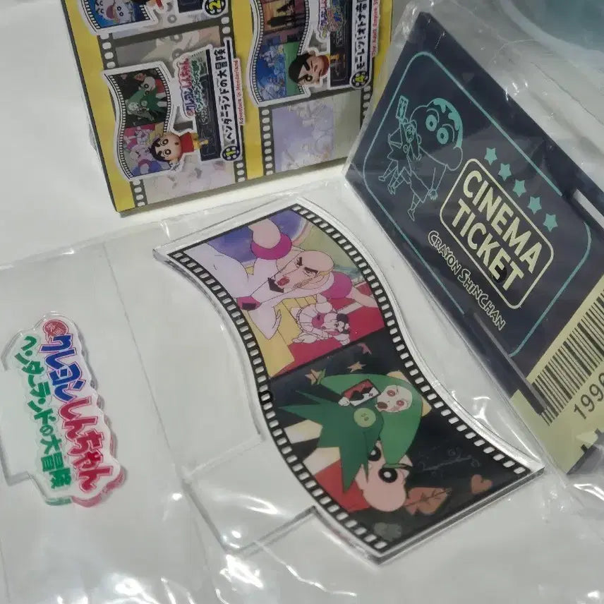 [BUNJANG] Crayon Shin-chan Movie: The Storm Called: The Battle of Supernatural Powers ~ Are You Ready for Battle? ~ Nenderland Witch Figure / 짱구 무비 리멘트 헨더랜드 중성마녀