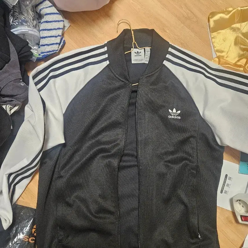 [BUNJANG] Adidas Track Top 2XL / 아디다스 트랙탑 2xl