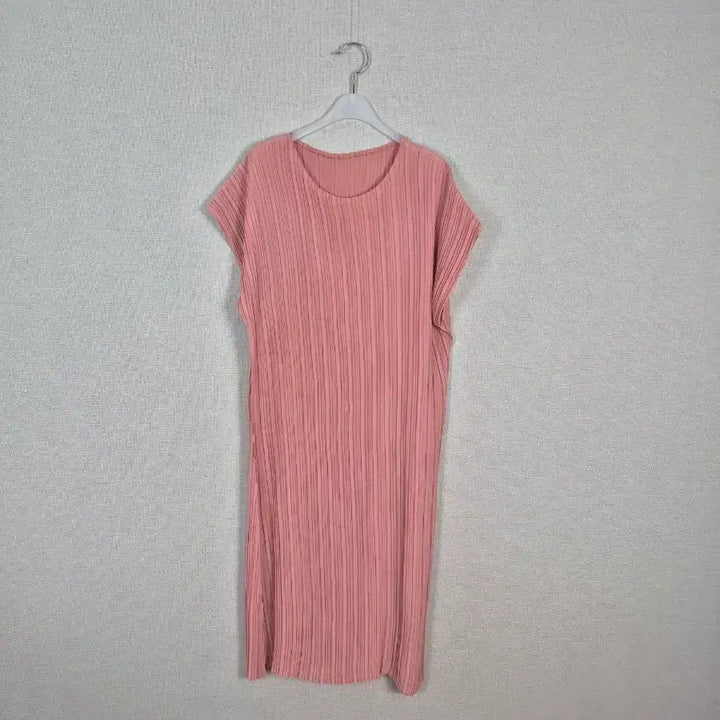 [BUNJANG] Coral Pink Pleated Dress / (